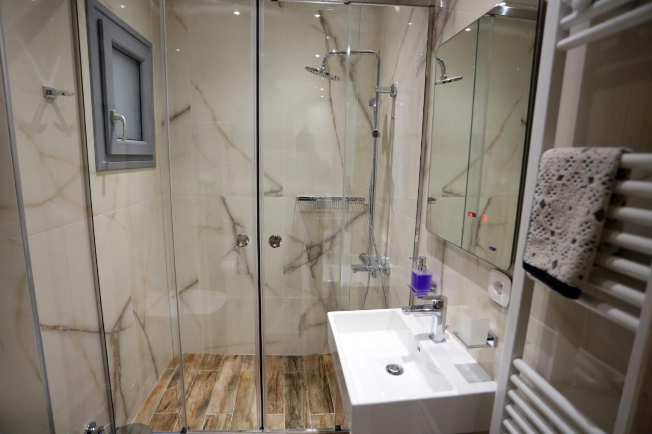 La Larissa Luxury Apartments Trekke מראה חיצוני תמונה