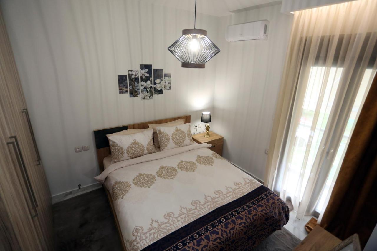 La Larissa Luxury Apartments Trekke מראה חיצוני תמונה